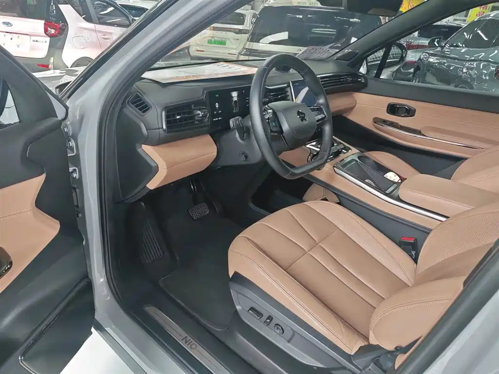 NIO ES8 2020 415KM six-seater version купить на сайте DeffCars