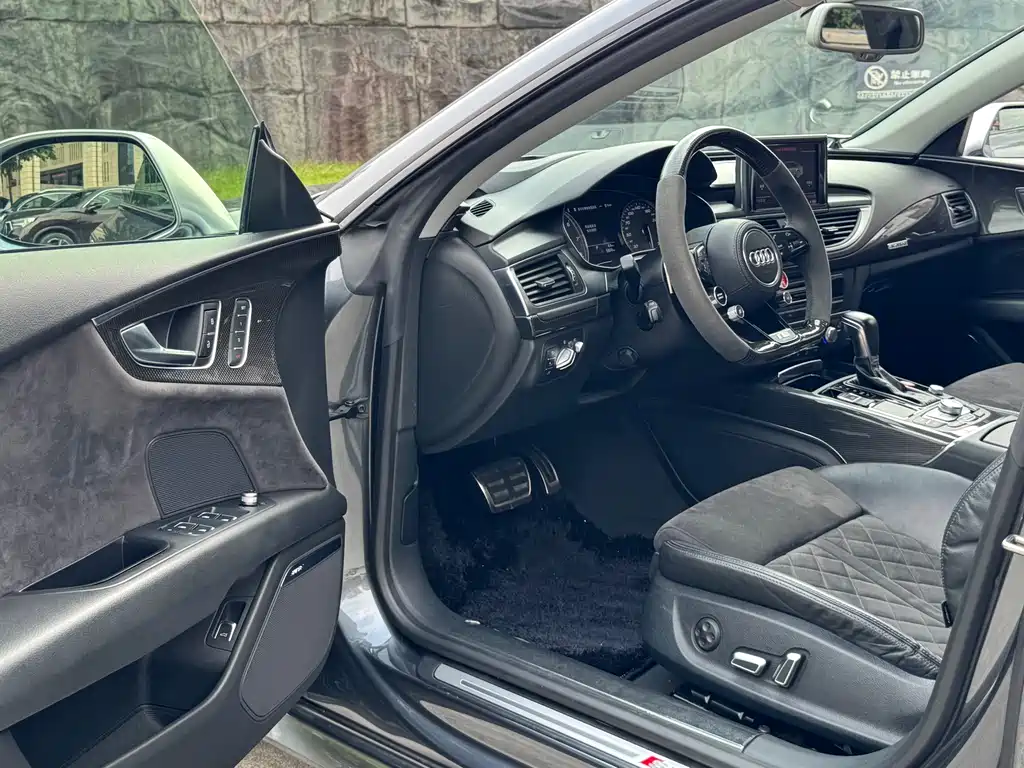 Audi S7 2018 4.0 TFSI quattro купить на сайте DeffCars