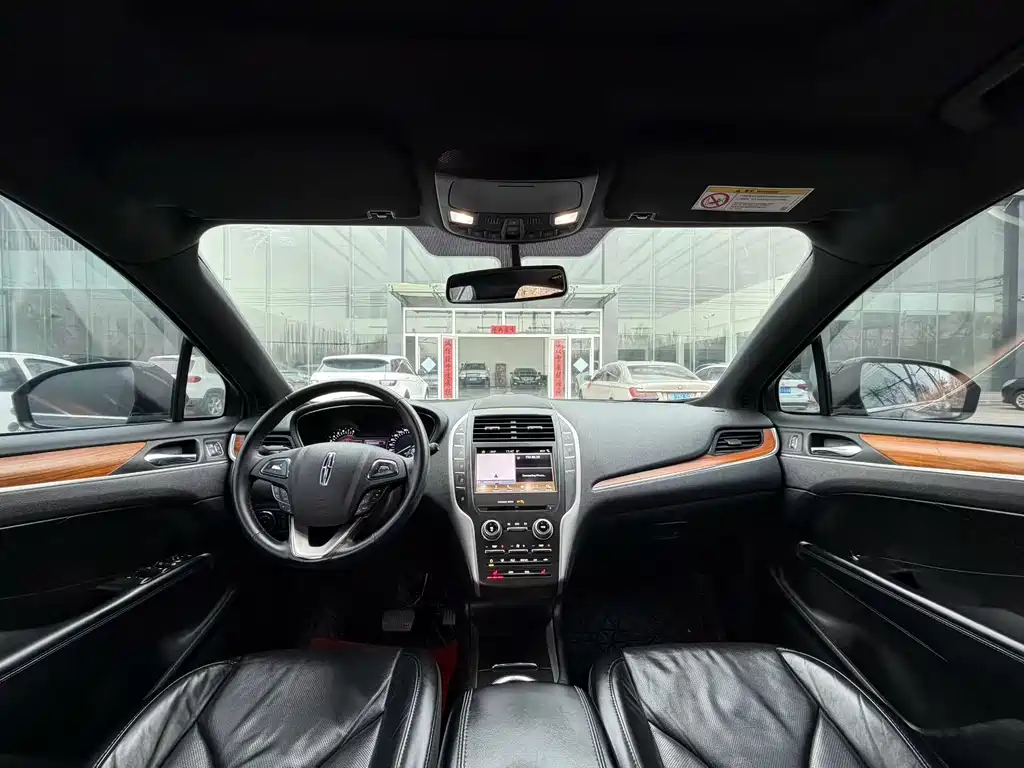 Lincoln MKC 2019 2.0T four-wheel drive premium version, National VI купить на сайте DeffCars