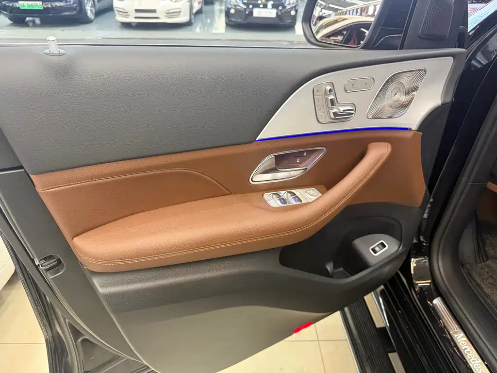 Mercedes-Benz GLS 2025 GLS 450 4MATIC Dynamic купить на сайте DeffCars