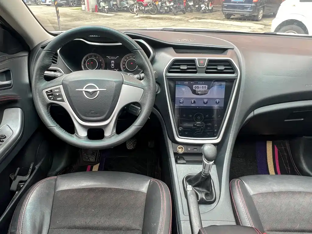 Familia 2017 1.6L manual luxury model купить на сайте DeffCars