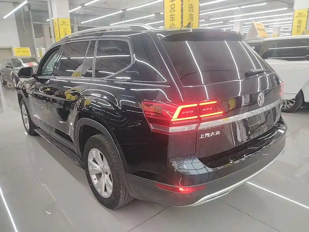 Touron 2020 facelift 380TSI four-wheel drive comfort version купить на сайте DeffCars