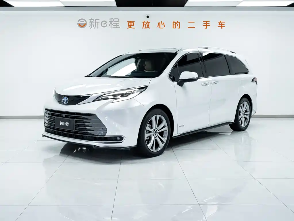 SIENNA 2023 2.5L Hybrid Premium Edition купить на сайте DeffCars