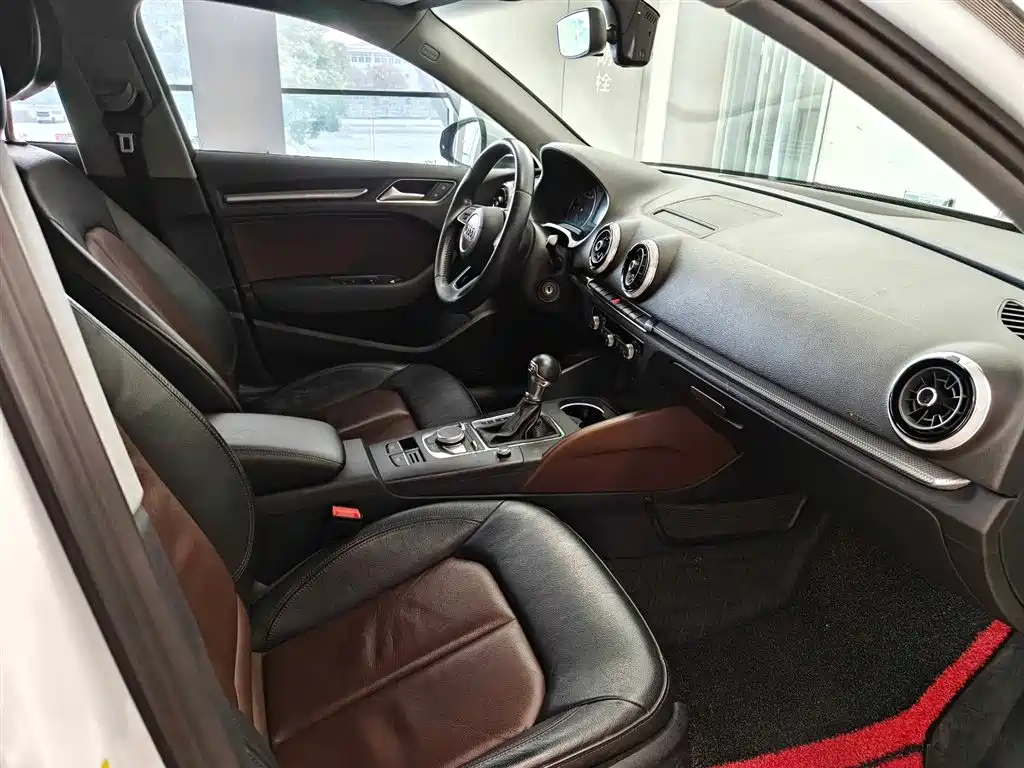 Audi A3 2018 30th Anniversary Model Sportback 35 TFSI Fashion Model купить на сайте DeffCars