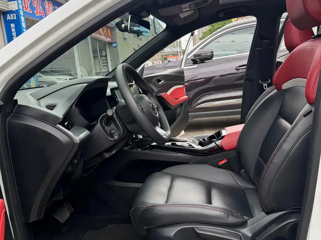 MG5 2022 180DVVT CVT Youth Flagship Edition купить на сайте DeffCars