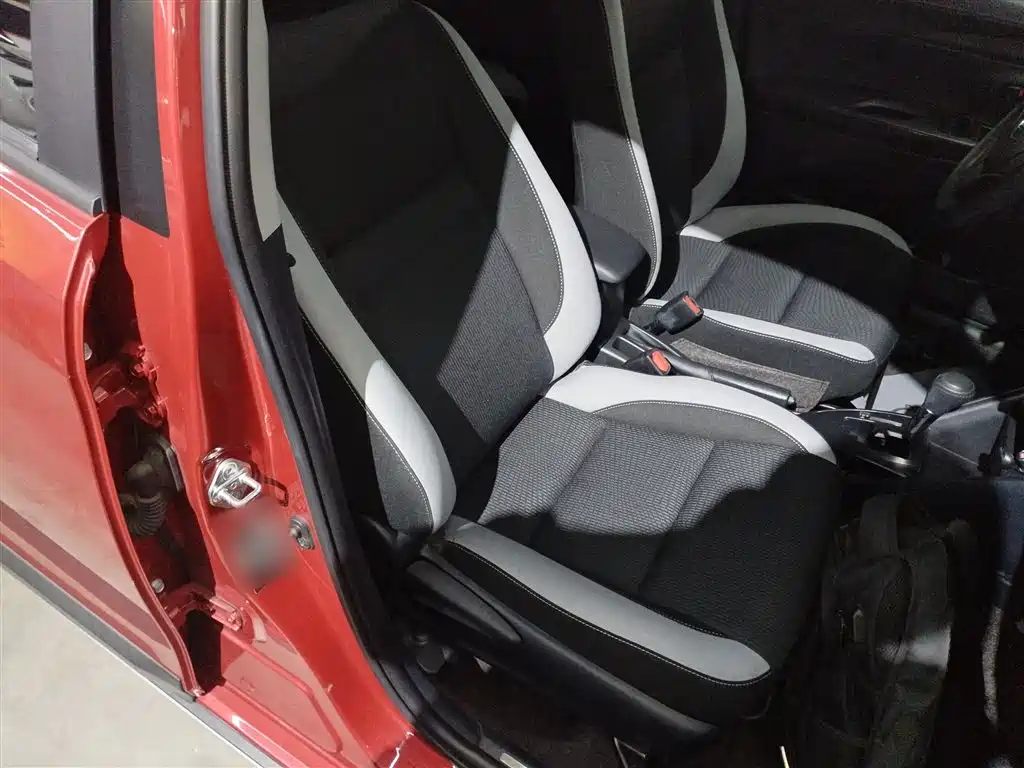 YARiS L Zhixuan 2021 Zhixuan X 1.5L CVT leading version купить на сайте DeffCars