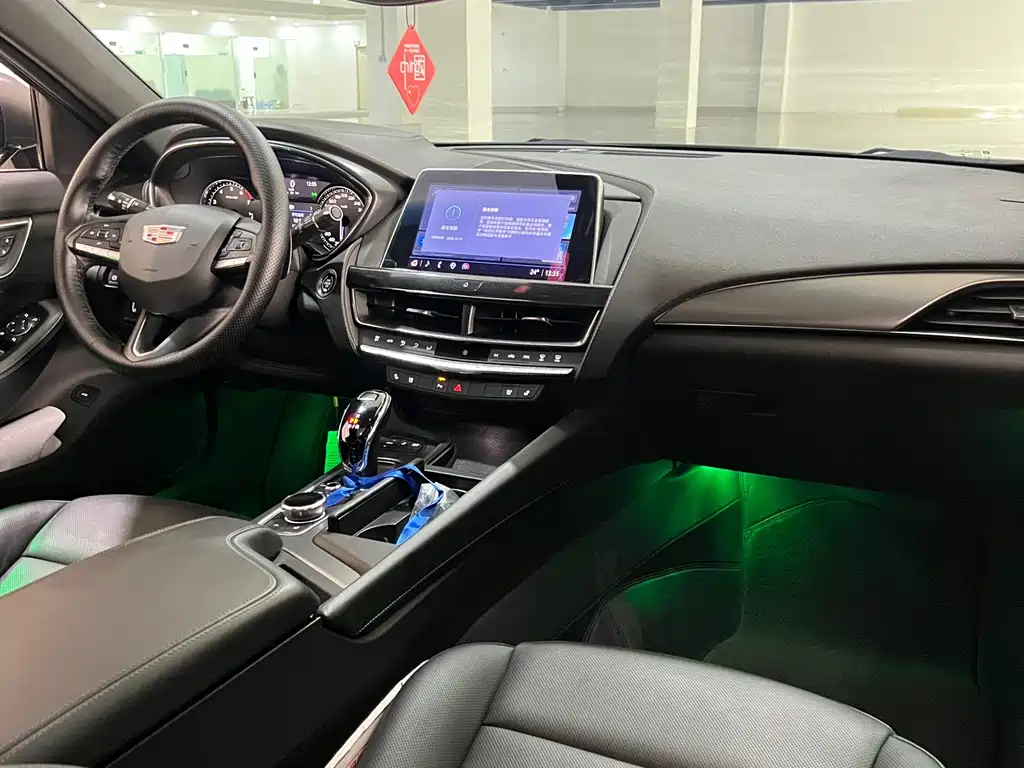 Cadillac CT5 2022 28T luxury model купить на сайте DeffCars