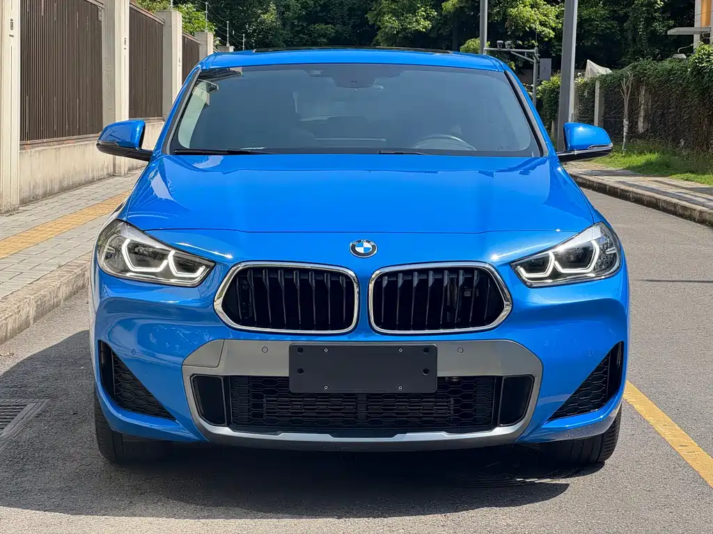 BMW X2 2022 sDrive25i M Off-Road Package купить на сайте DeffCars