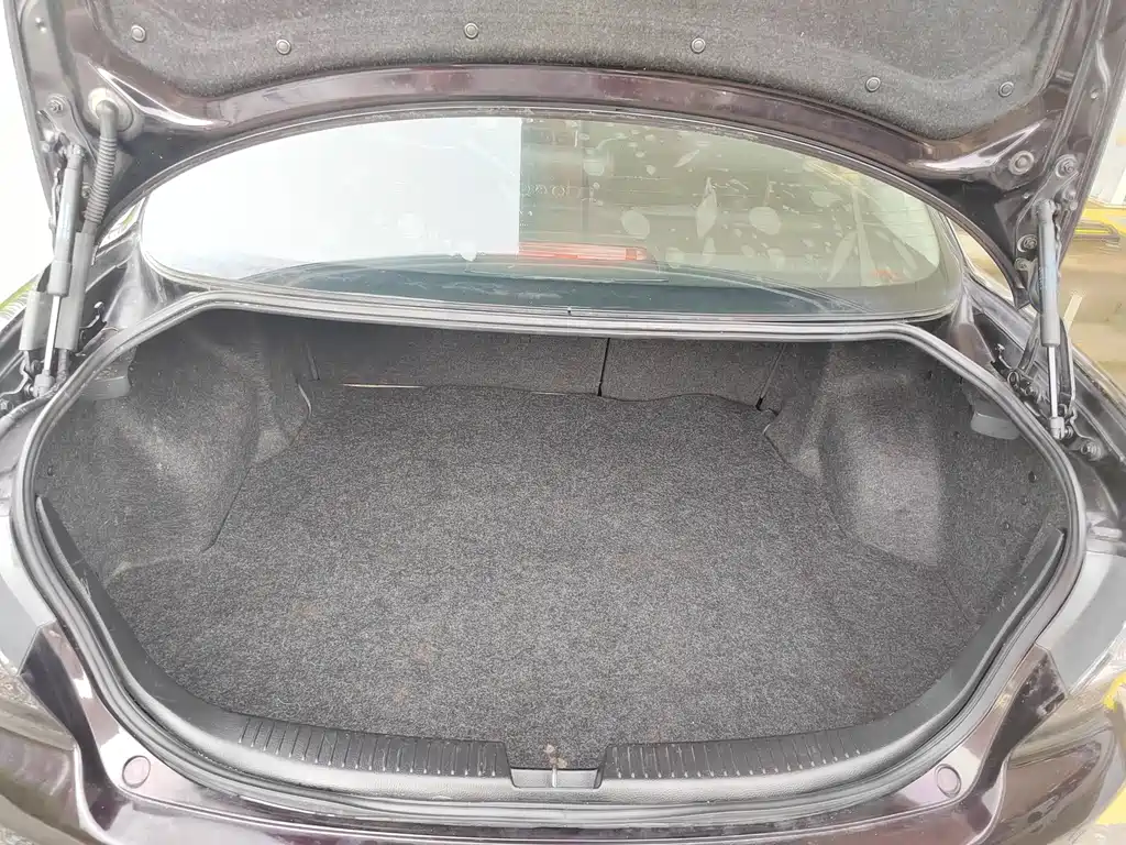 Mazda6 2013 2.0L automatic super luxury model купить на сайте DeffCars
