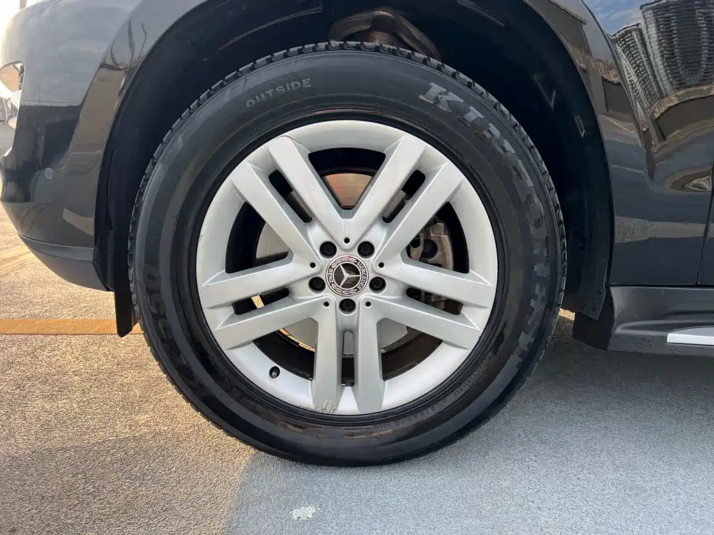 Mercedes-Benz GL Class 2015 GL 400 4MATIC Dynamic купить на сайте DeffCars