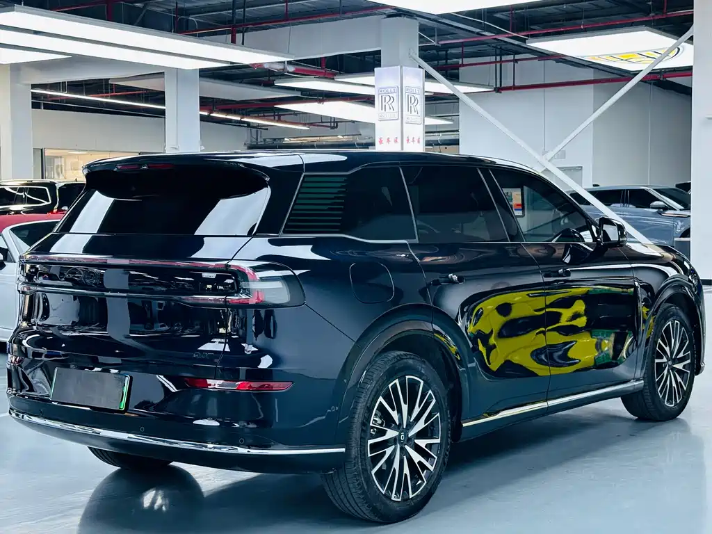 Changan Qiyuan Q07 2025 model 215 flagship PLUS купить на сайте DeffCars