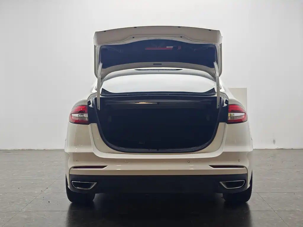 Mondeo 2020 EcoBoost 180 Fashion Model купить на сайте DeffCars