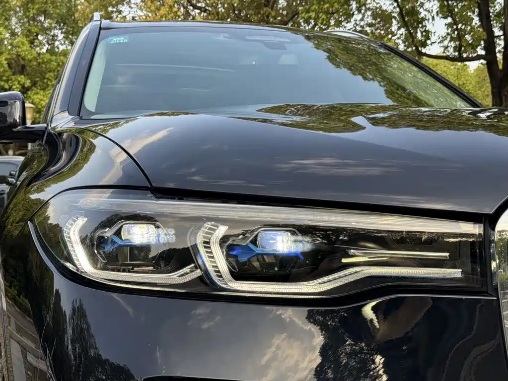 BMW X7 2021 xDrive40i Executive M Sports Package купить на сайте DeffCars