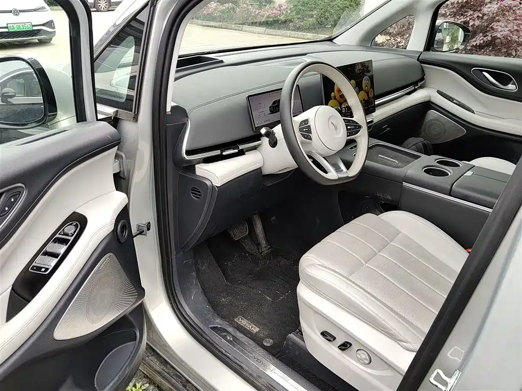 Lantu Dreamer 2025 PHEV four-wheel drive flagship Qiankun version купить на сайте DeffCars