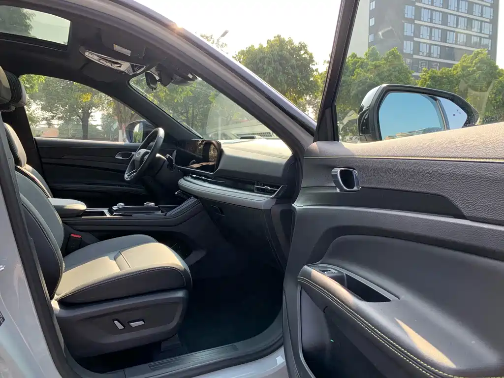 Lingrui New Energy 2025 Model PLUS купить на сайте DeffCars
