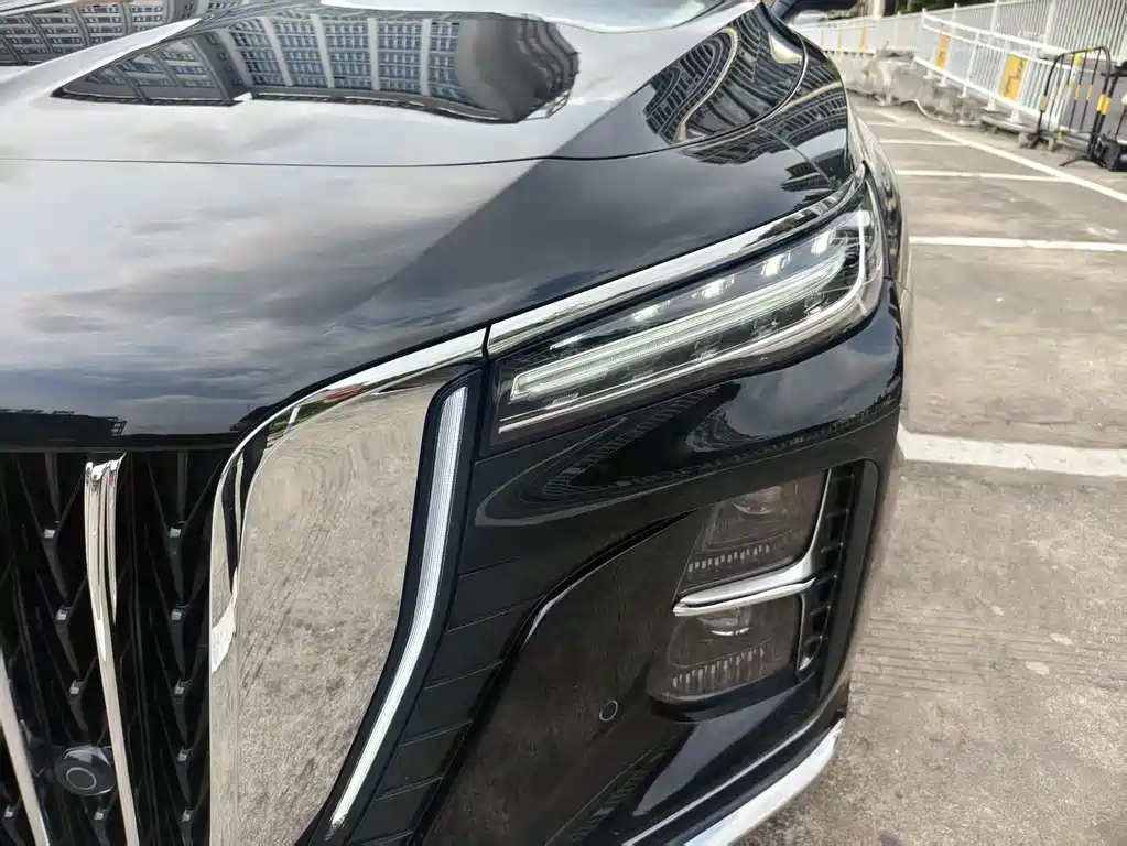 Hongqi H5 2024 2.0T Automatic Zhilianqichang Edition купить на сайте DeffCars