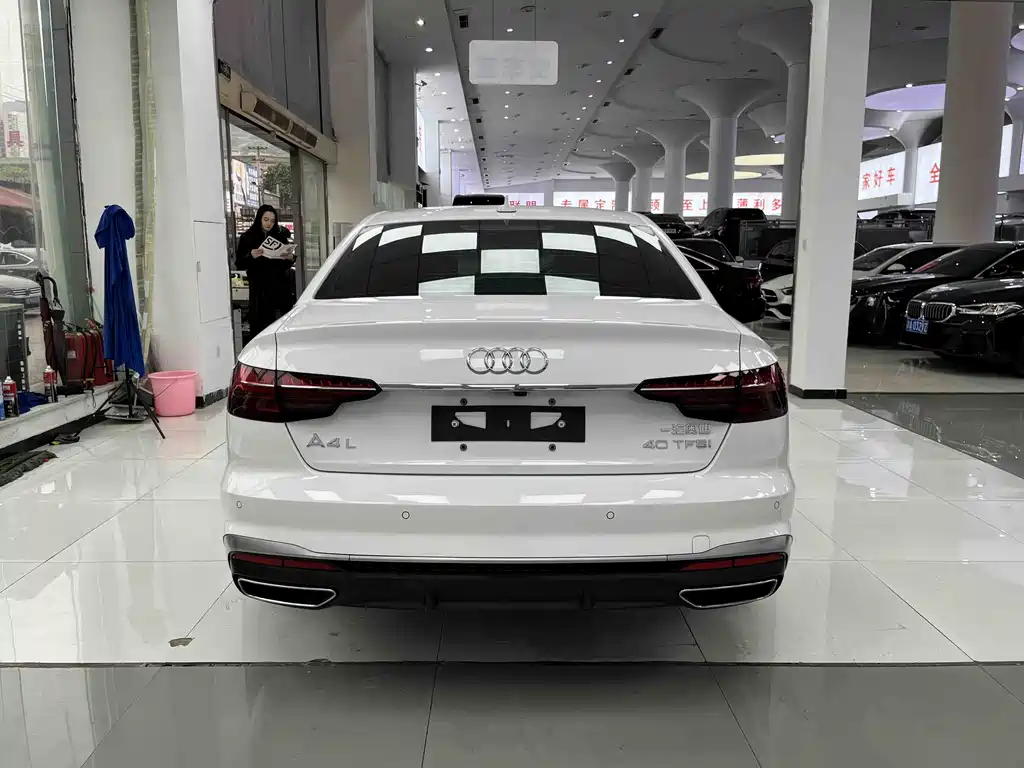 Audi A4L 2020 40 TFSI Fashionable and Dynamic купить на сайте DeffCars