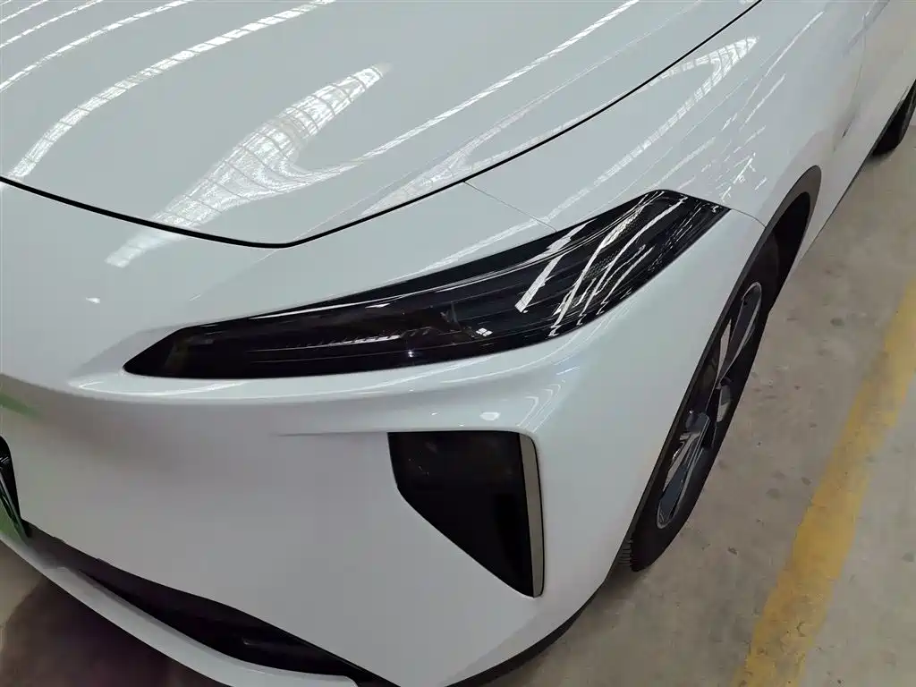 Venucia V DD-i 2025 Orca 150km Joy Travel Edition купить на сайте DeffCars