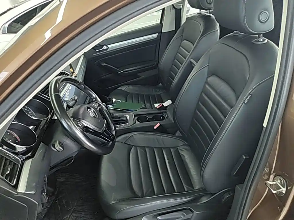 Lingdu 2017 280TSI DSG Comfort Edition купить на сайте DeffCars