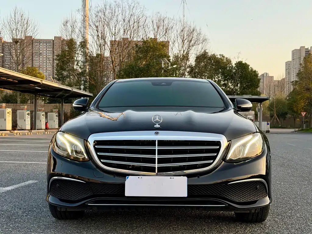 Mercedes-Benz E-Class 2017 E 200 Sports купить на сайте DeffCars