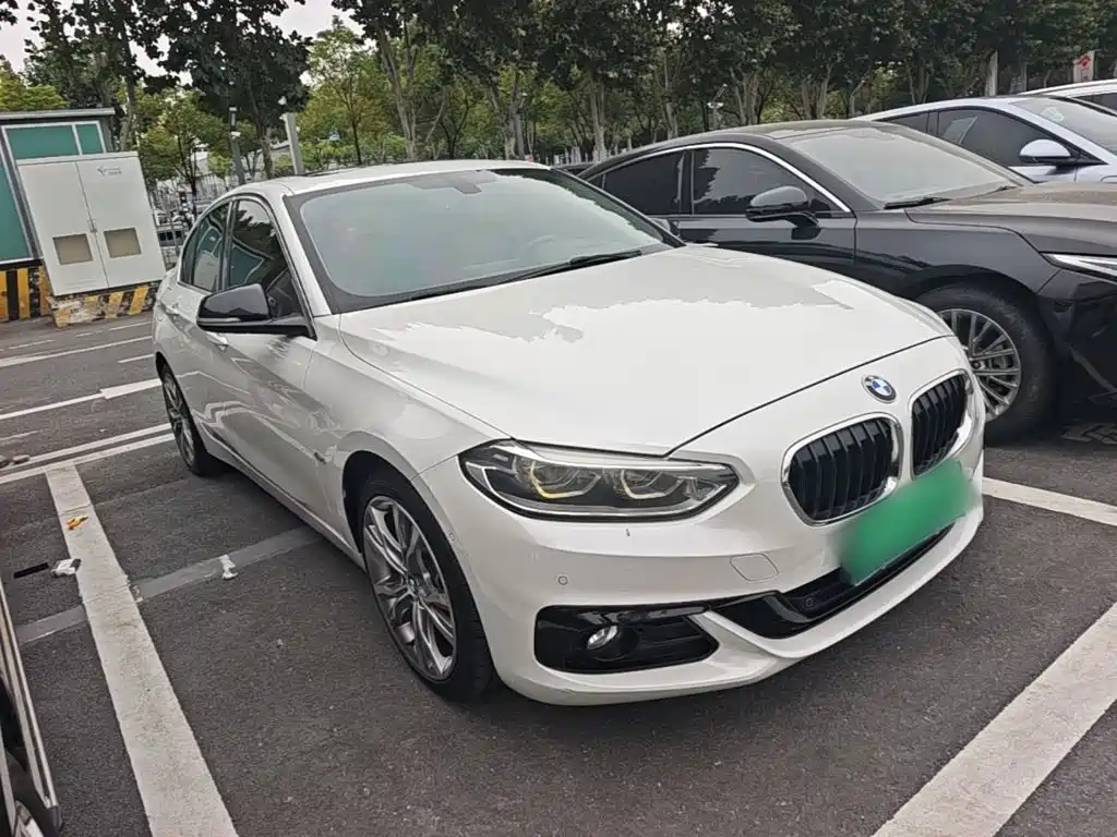 BMW 1 Series 2017 125i Sports купить на сайте DeffCars
