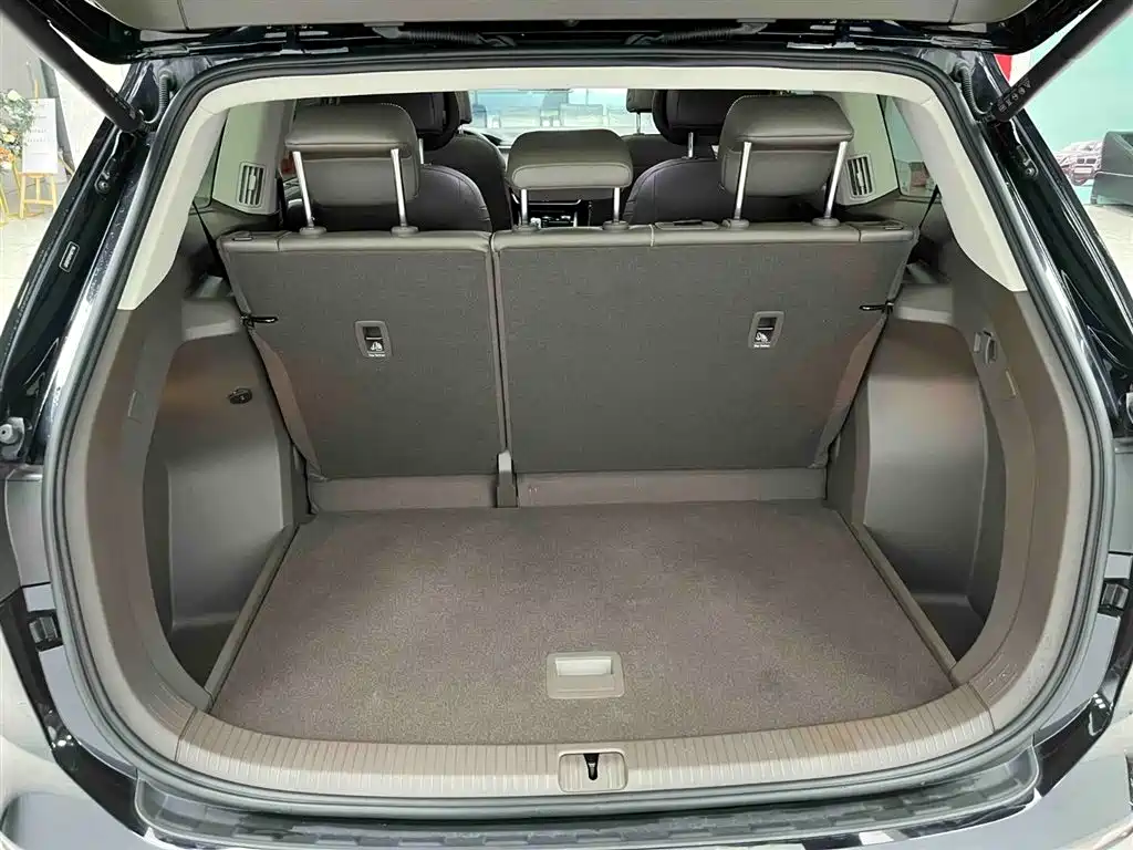 Weiran 2024 380TSI Premium Edition купить на сайте DeffCars