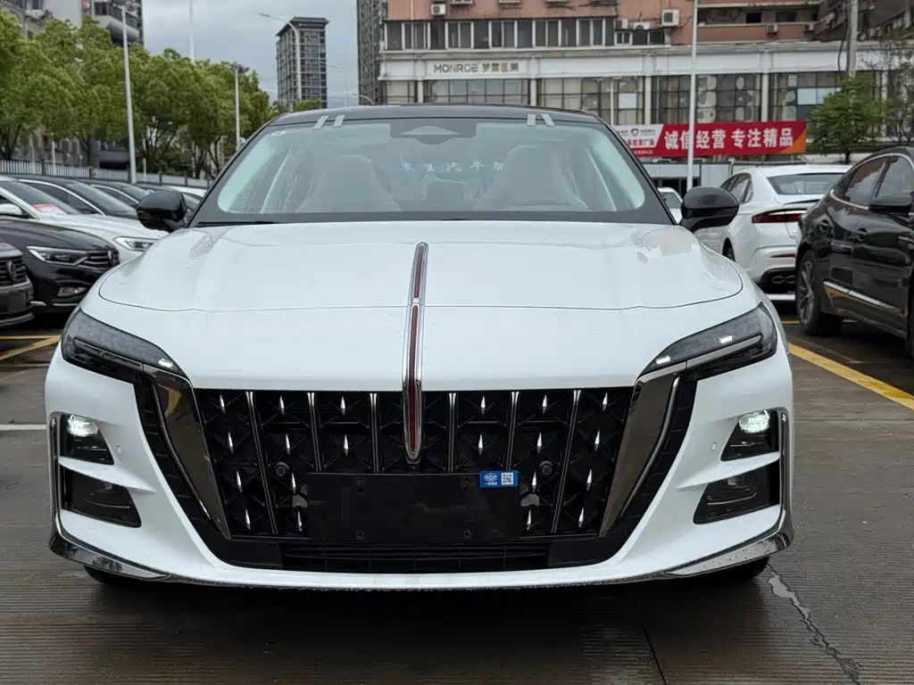 Hongqi H6 2025 2.0T Zhiyuan Edition купить на сайте DeffCars