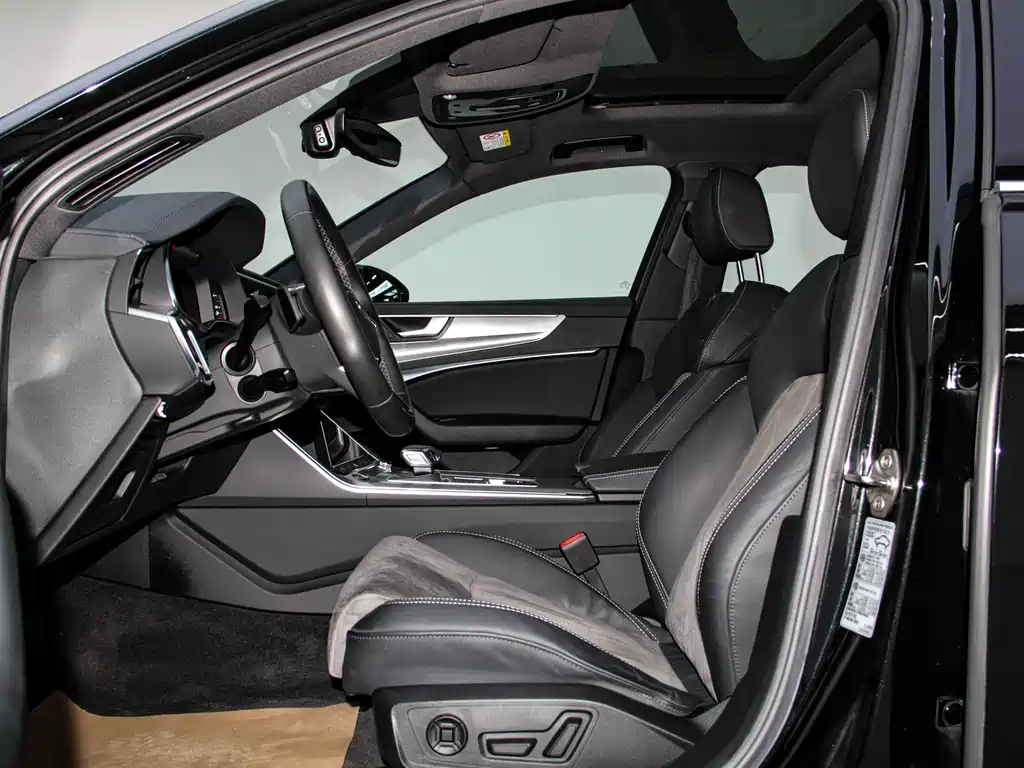 Audi A6L 2021 40 TFSI luxury and dynamic model купить на сайте DeffCars