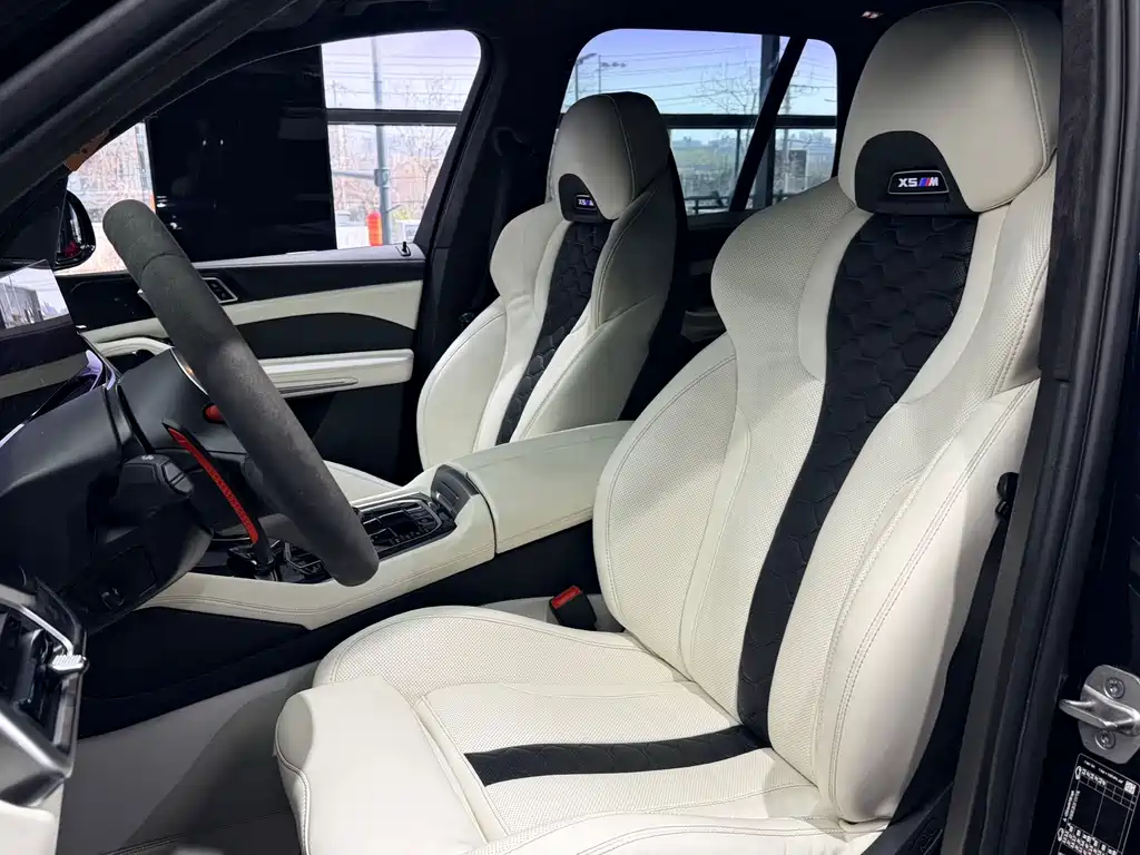 BMW X5 M 2023 X5 M Thunder Edition купить на сайте DeffCars