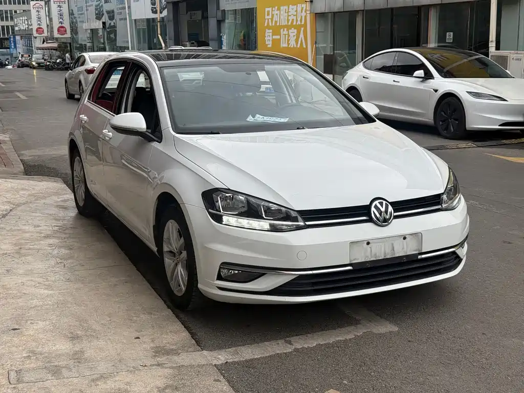 Golf 2018 230TSI automatic comfort type купить на сайте DeffCars