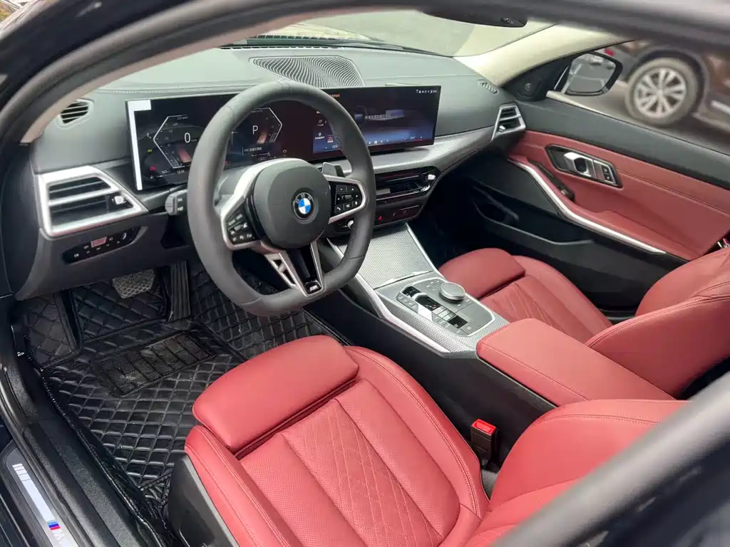 BMW 3 Series 2025 330Li M Sports Night Package купить на сайте DeffCars