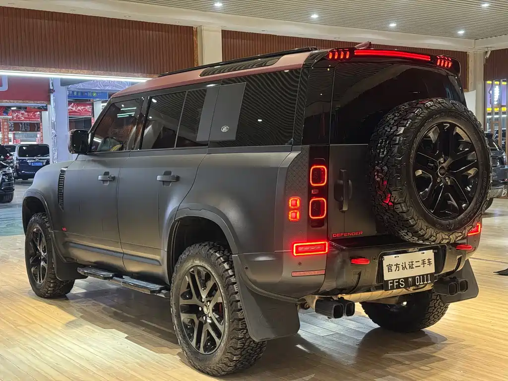 Land Rover Defender 2023 110 3.0T P400 Dark Special Edition купить на сайте DeffCars