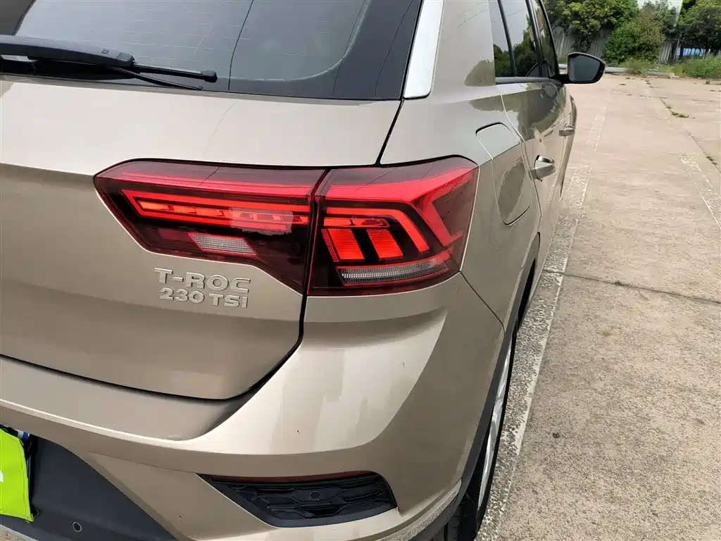 T-ROC 2018 model 230TSI DSG two-wheel drive aggressive model National V купить на сайте DeffCars
