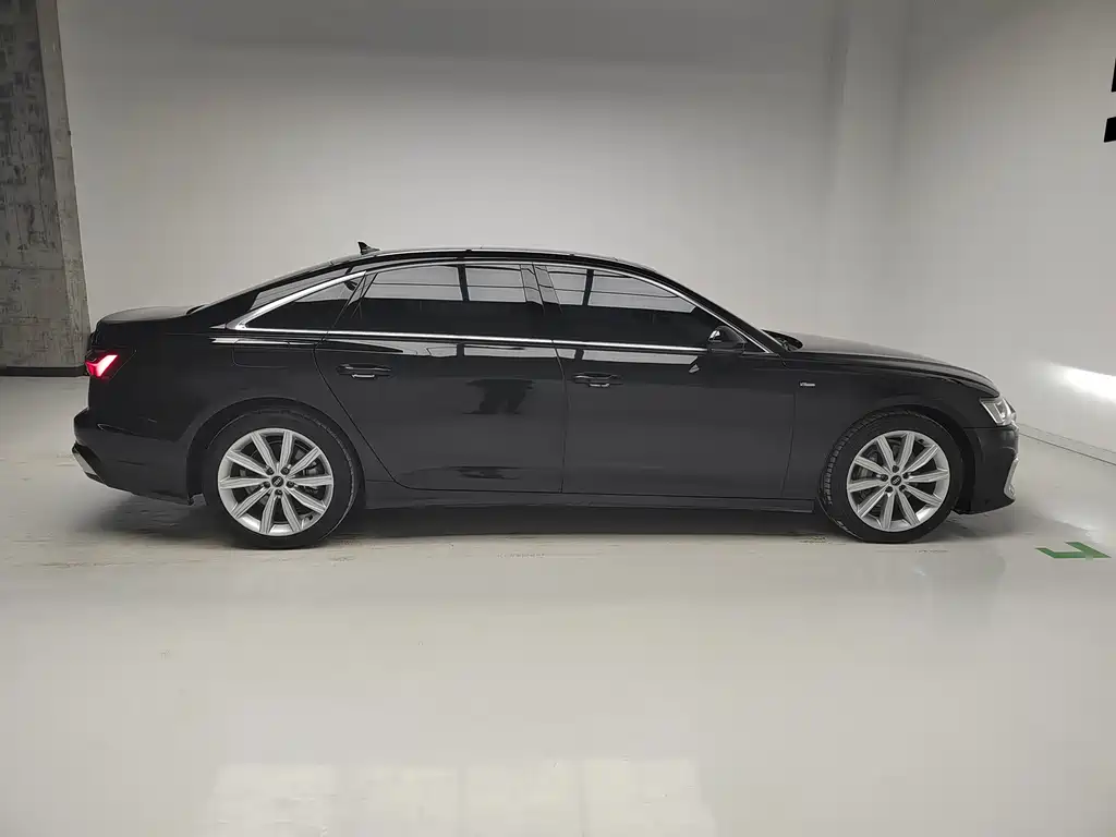 Audi A6L 2023 facelift 45 TFSI premium dynamic model купить на сайте DeffCars