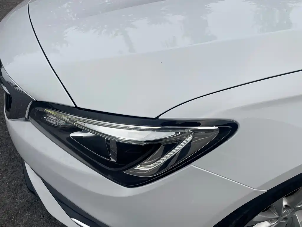 Weilan 2018 Sedan 15S Automatic Leading Type купить на сайте DeffCars