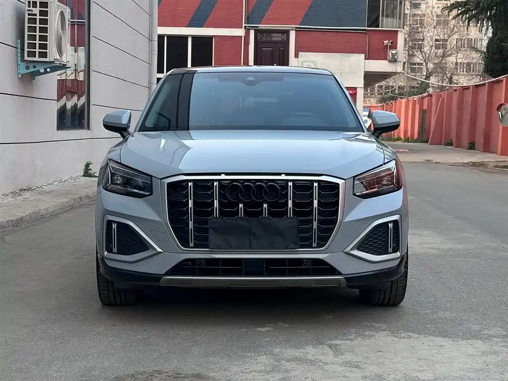 Audi Q2L 2022 35 TFSI Enterprising and Elegant Model купить на сайте DeffCars
