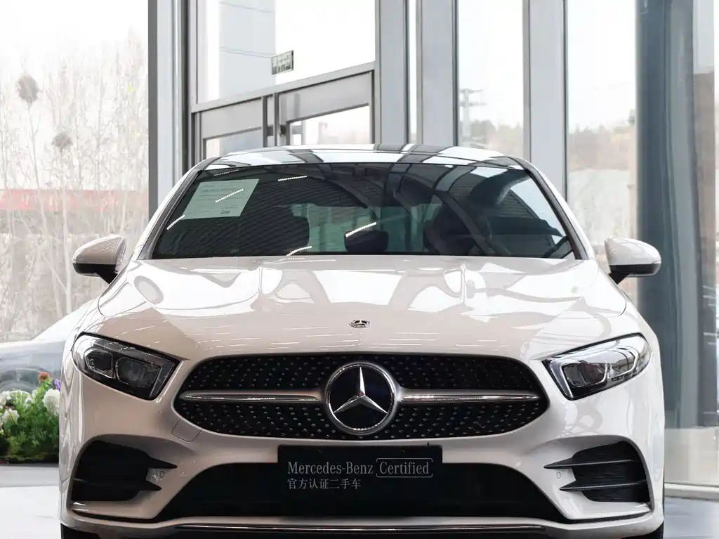 Mercedes-Benz A-Class 2022 Facelift Three A 200 L Sports Sedan Fashionable купить на сайте DeffCars