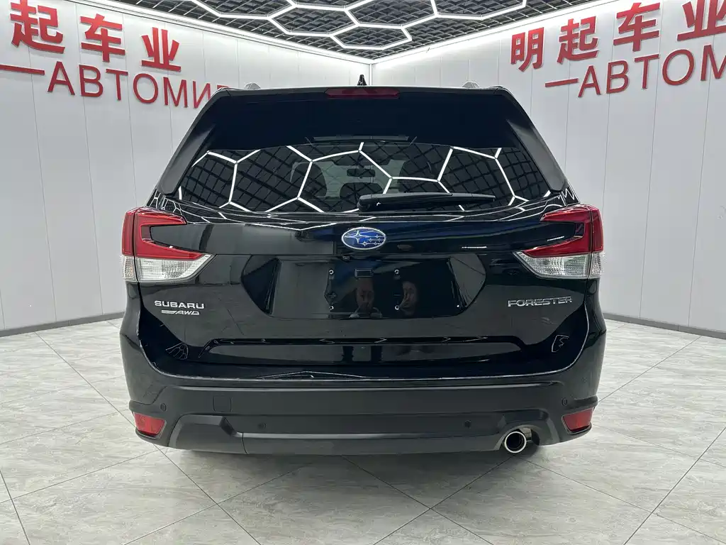 Forester 2022 2.0i AWD Deluxe Edition EyeSight купить на сайте DeffCars
