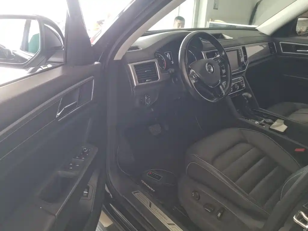 Teramont 2017 380TSI 4WD Deluxe Edition купить на сайте DeffCars