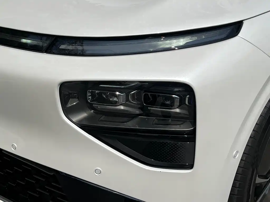 Xpeng G9 2024 702 Pro купить на сайте DeffCars