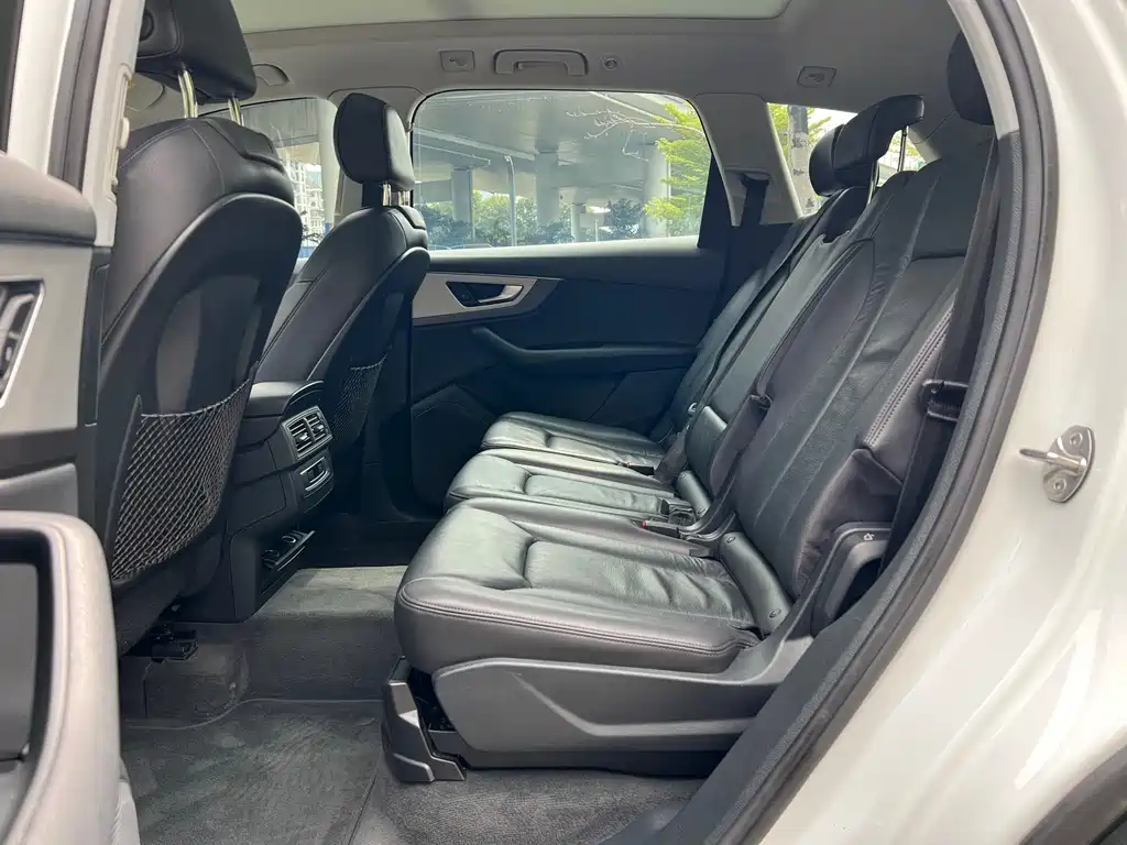 Audi Q7 2016 45 TFSI Technology купить на сайте DeffCars