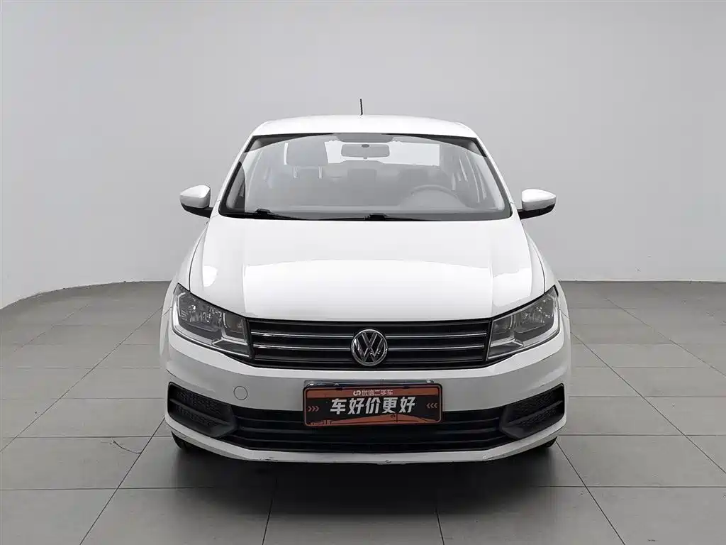 Santana 2016 1.6L automatic fashion version купить на сайте DeffCars