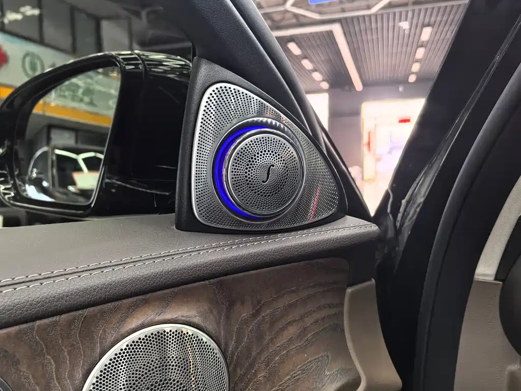 Mercedes-Benz E-Class 2023 E 300 L Luxury Model купить на сайте DeffCars
