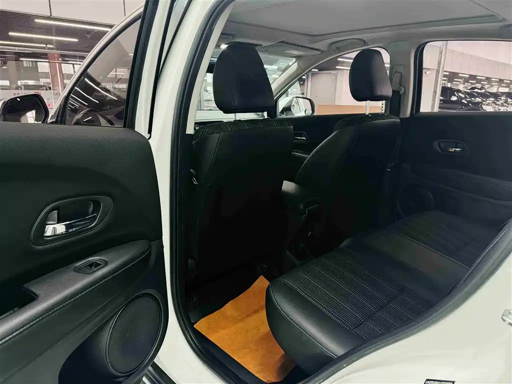 Binzhi 2017 1.8L CVT two-wheel drive Pioneer type купить на сайте DeffCars