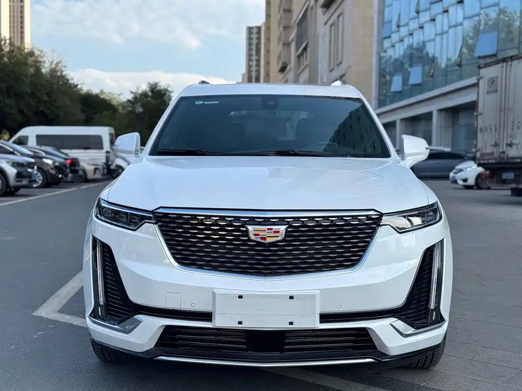 Cadillac XT6 2025 2.0T six-seat four-wheel drive luxury executive classic version купить на сайте DeffCars