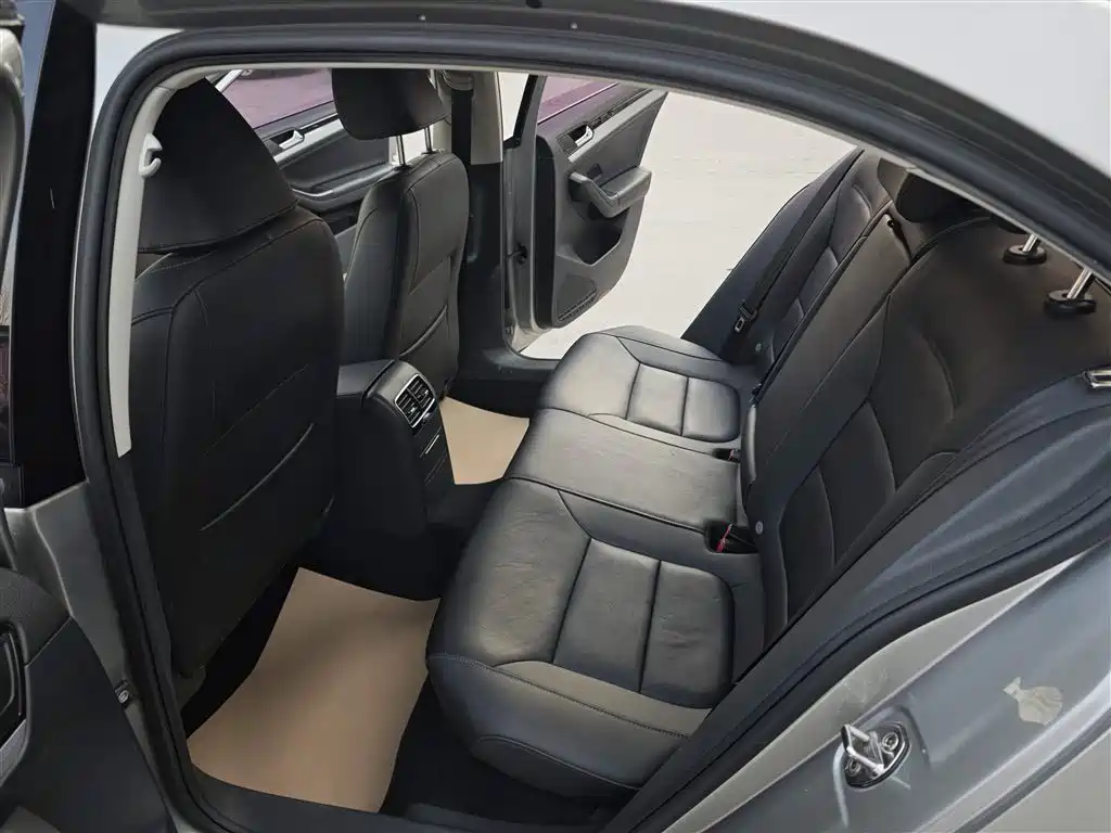 Sagitar 2018 180TSI DSG Premium Edition купить на сайте DeffCars