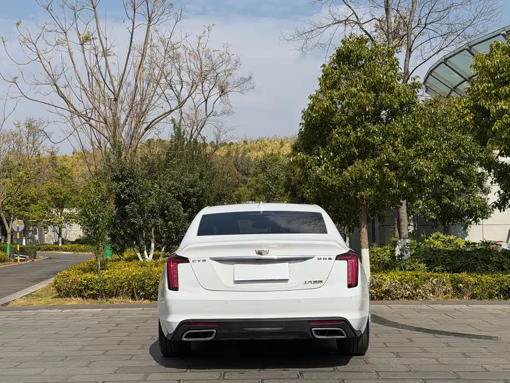 Cadillac CT5 2020 28T Fashion Model купить на сайте DeffCars