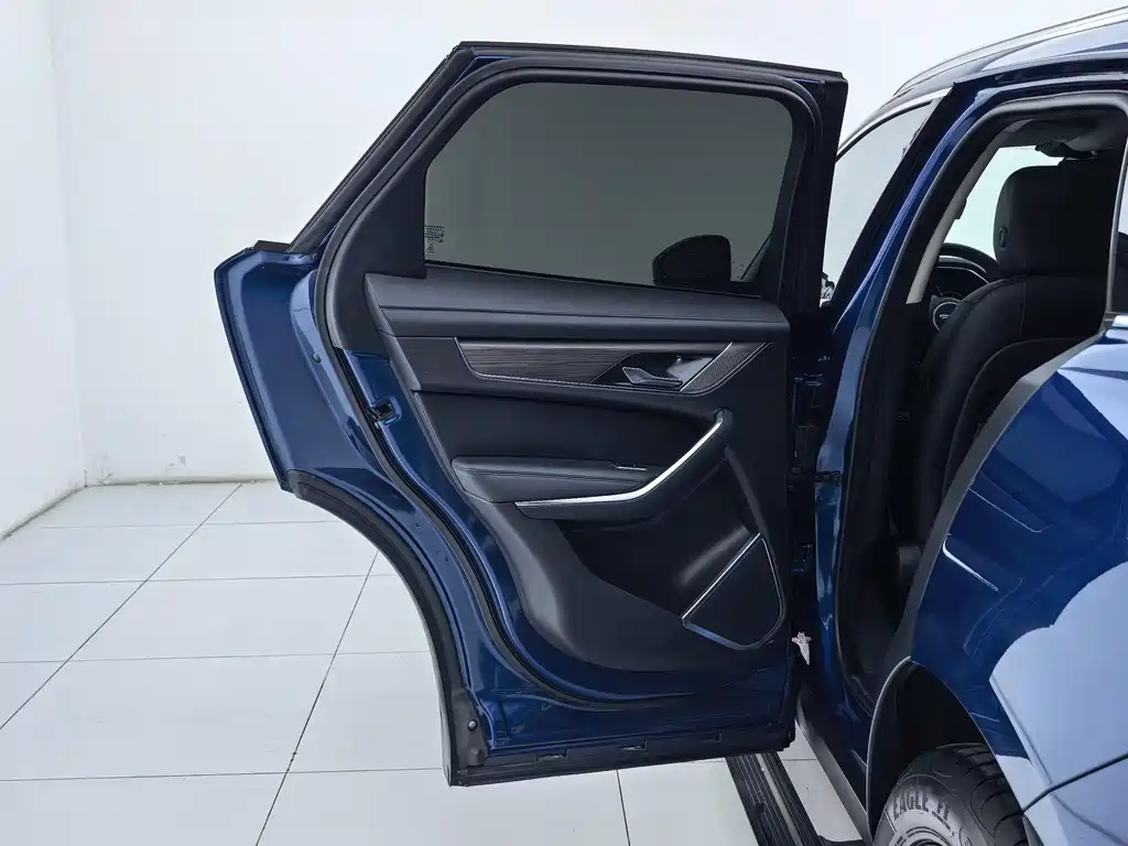 Jaguar F-PACE 2021 250PS купить на сайте DeffCars