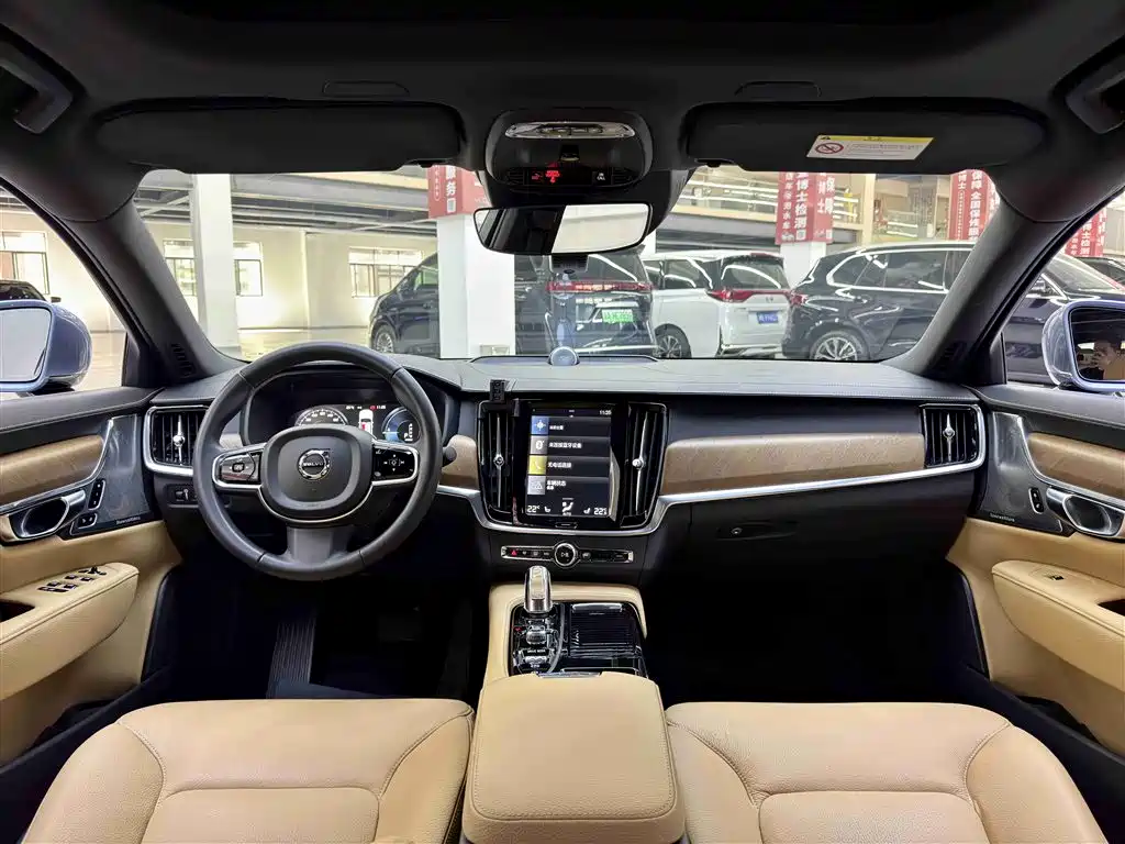 Volvo S90 Plug-in Hybrid 2019 T8 E-Drive Hybrid Zhiya Edition National VI купить на сайте DeffCars