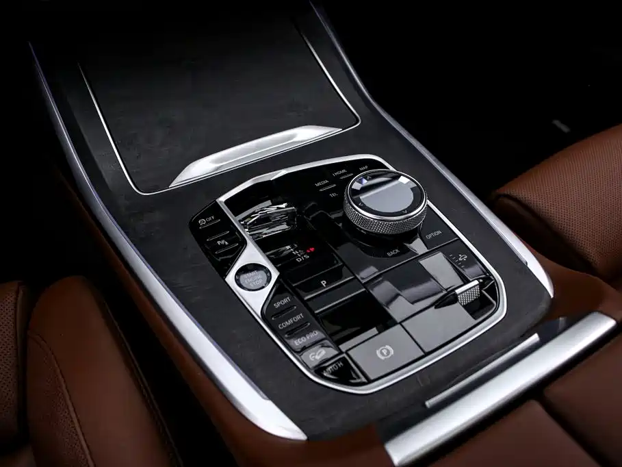 BMW X7 2023 xDrive40i Exclusive M Sports Package купить на сайте DeffCars